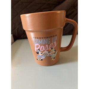 Mickey and minnie mouse Disney Epcot flower and Garden festival mug 2022